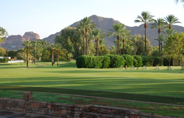 Arizona luxury country club golf course