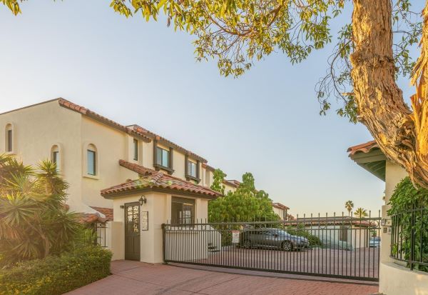 Bay Vista Condos Clairemont