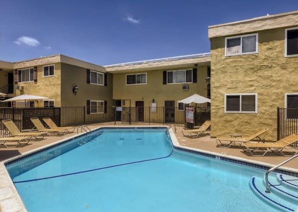 Villa Balboa Condos Clairemont