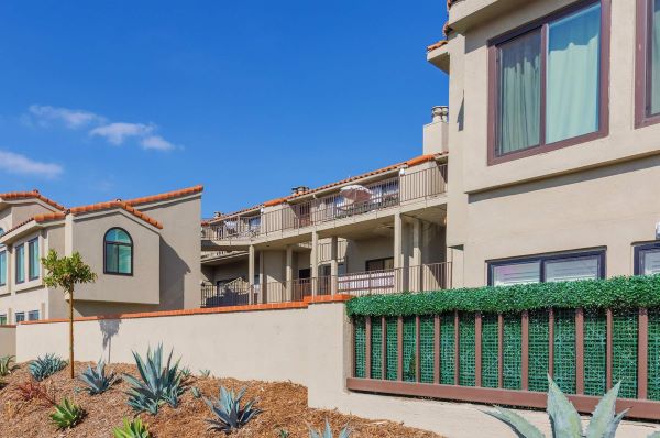West Garden Condos Clairemont
