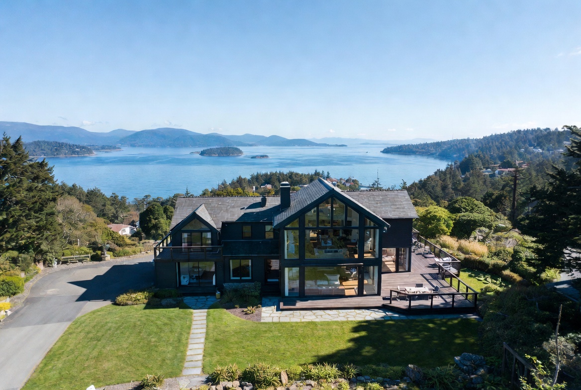 North Saanich houses and homes for sale