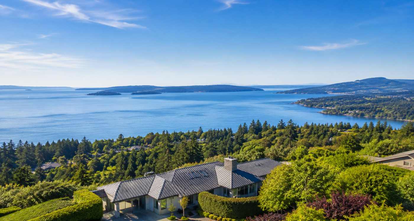 Saanich Peninsula water view homes and view properties for sale