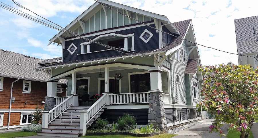 A craftsman-style house in Fairfield, Victoria