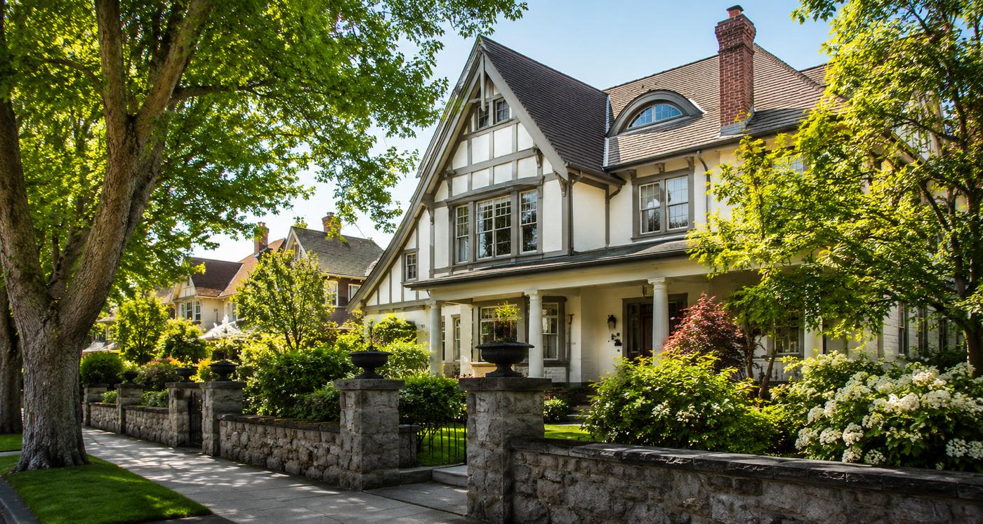Rockland houses for sale and MLS listings in Victoria BC