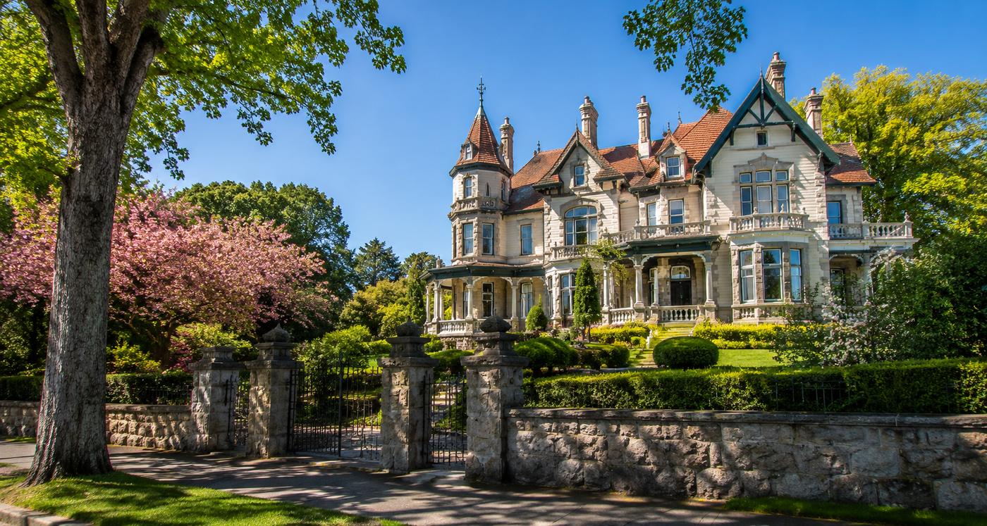 Rockland luxury homes for sale and estate properties in Victoria BC