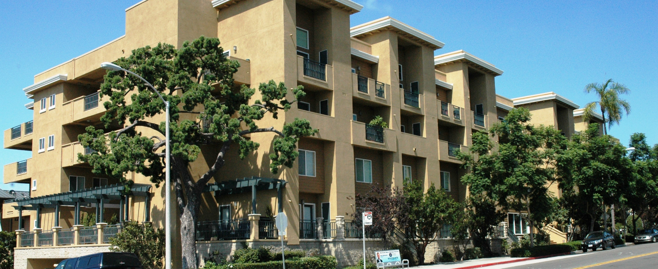 LODGE CONDOS in Bankers Hill SD RE/MAX