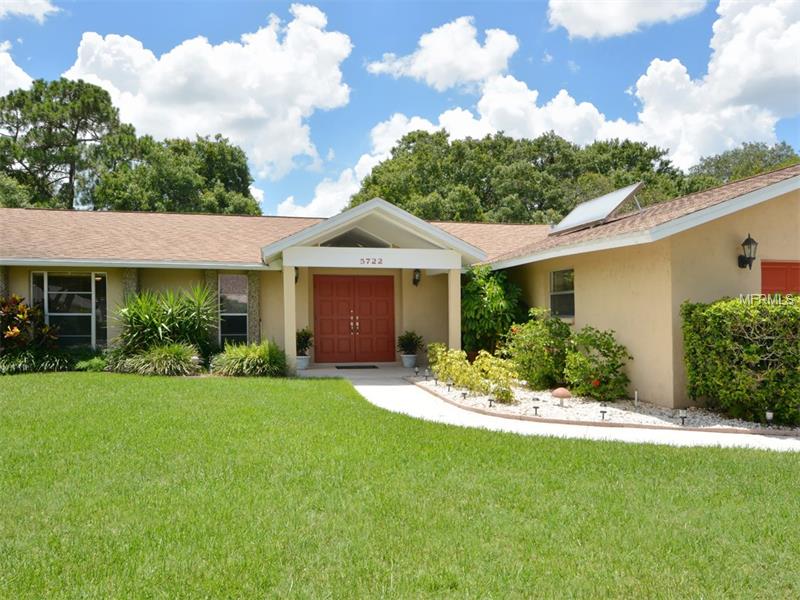5722 Timberlake Drive, Sarasota FL 34243