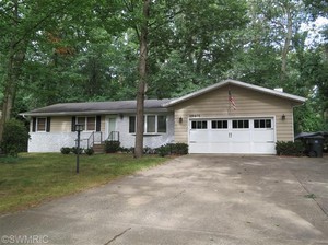 Beach Cottage in Michiana