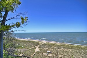 Lakefront in Stevensville