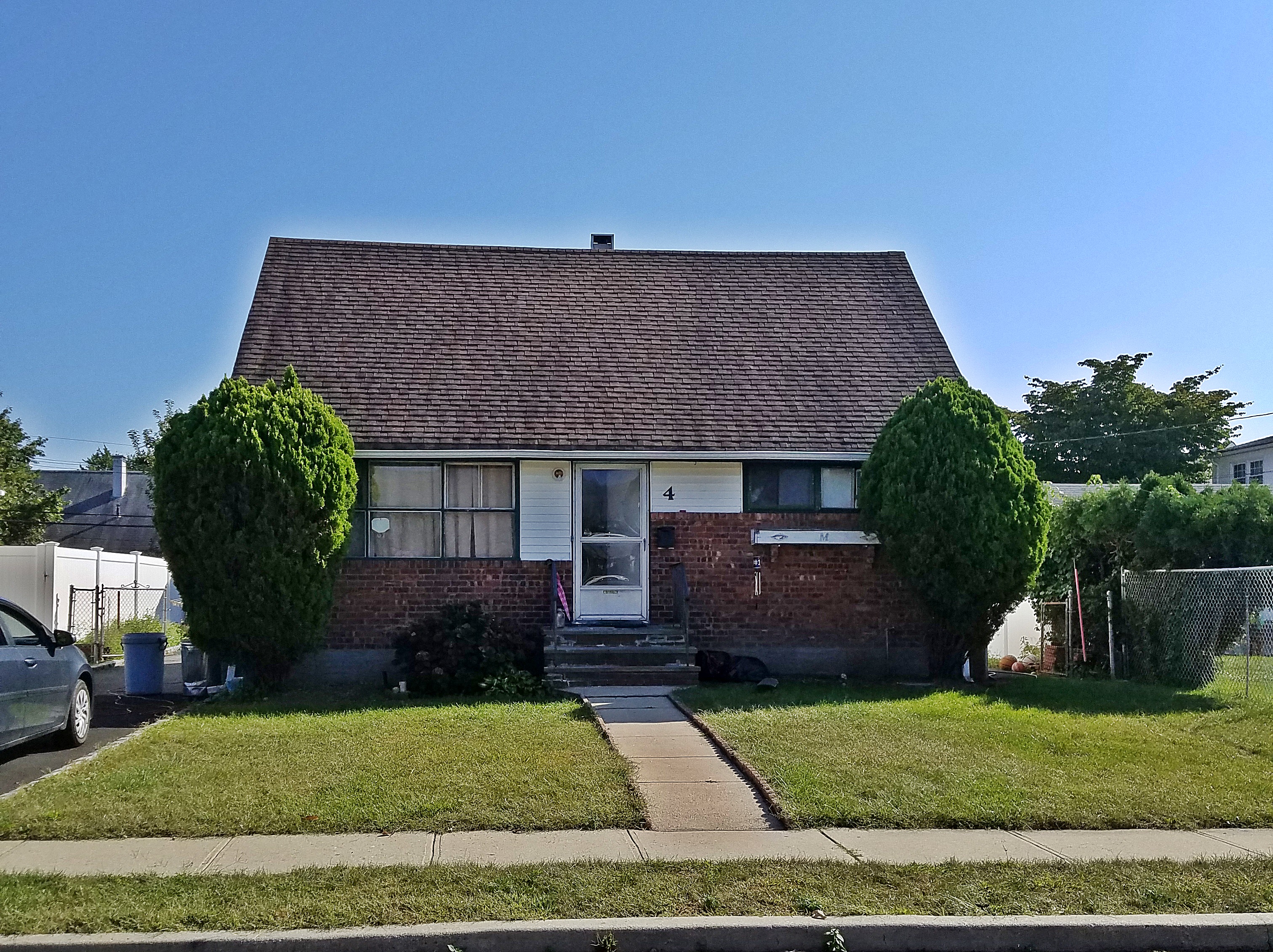 HICKSVILLE FIXER UPPER SAVE