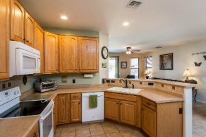 14216 W Desert Hills Dr Kitchen