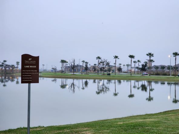Tres Lagos Community in Northern McAllen