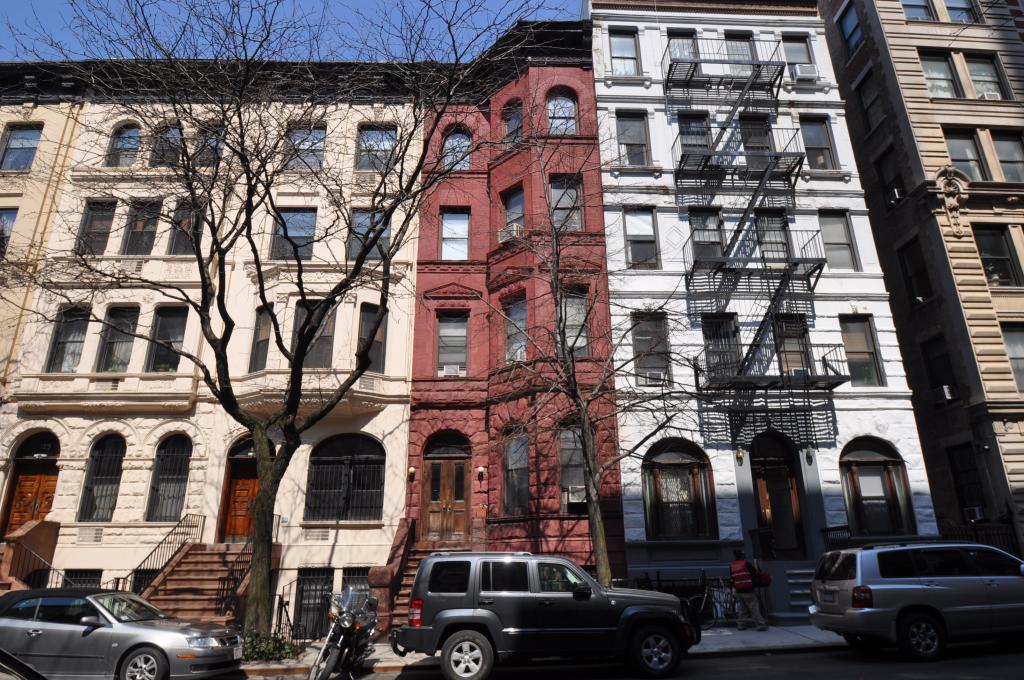 Upper West Side luxury coops, condos and townhouses for sale search