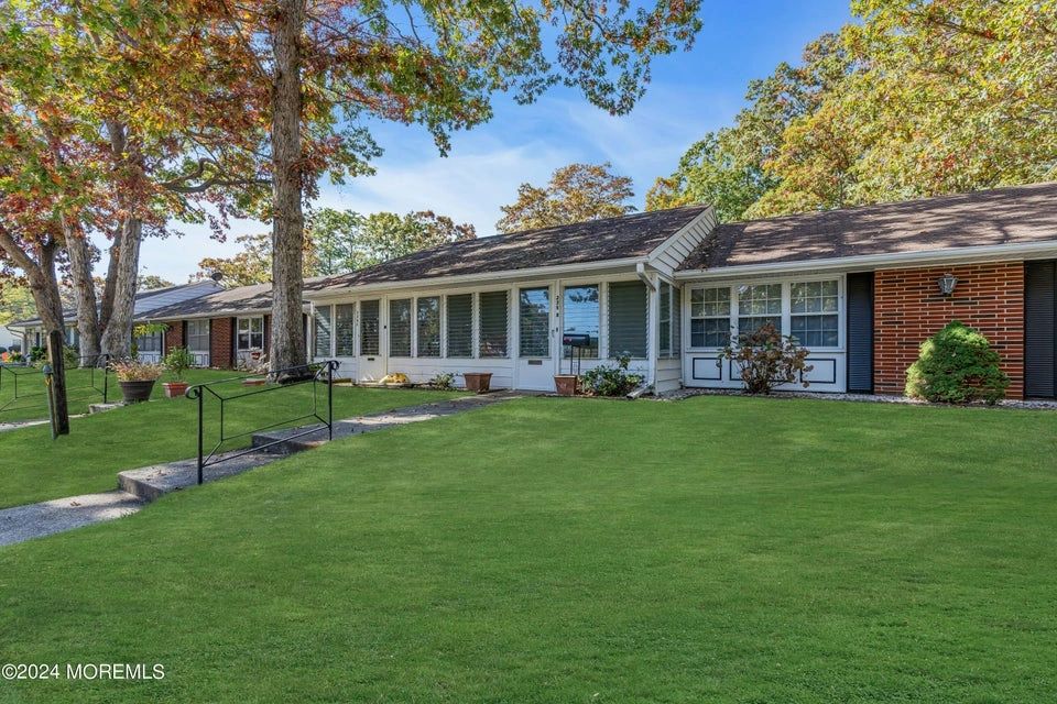 235D Huntington Drive, Lakewood, NJ 08701