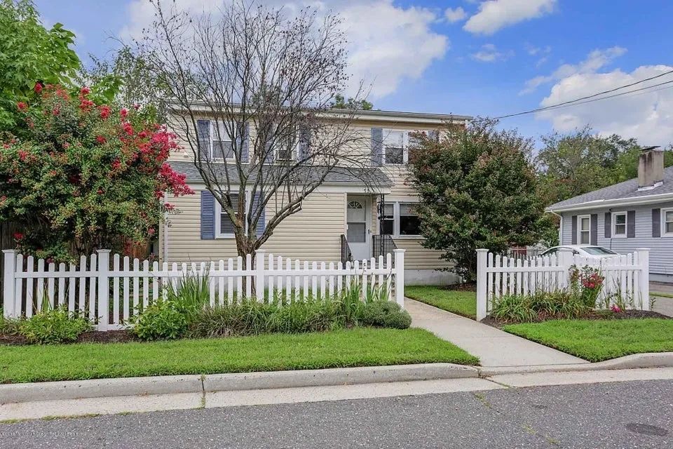 13 Passaic Street, North Middletown, Highlands, NJ 07748