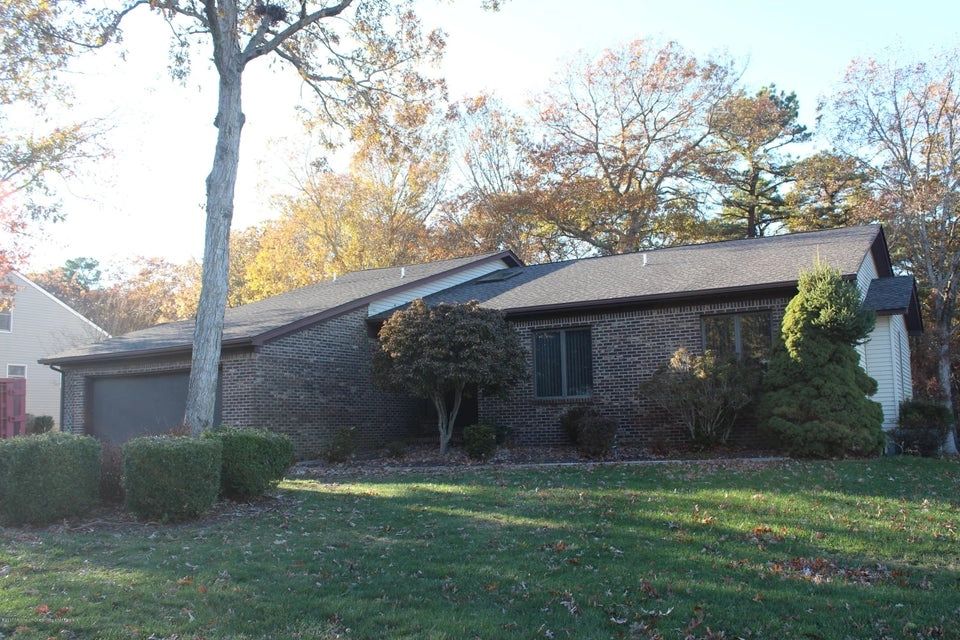 712 Princeton Road, Lanoka Harbor, NJ 08734