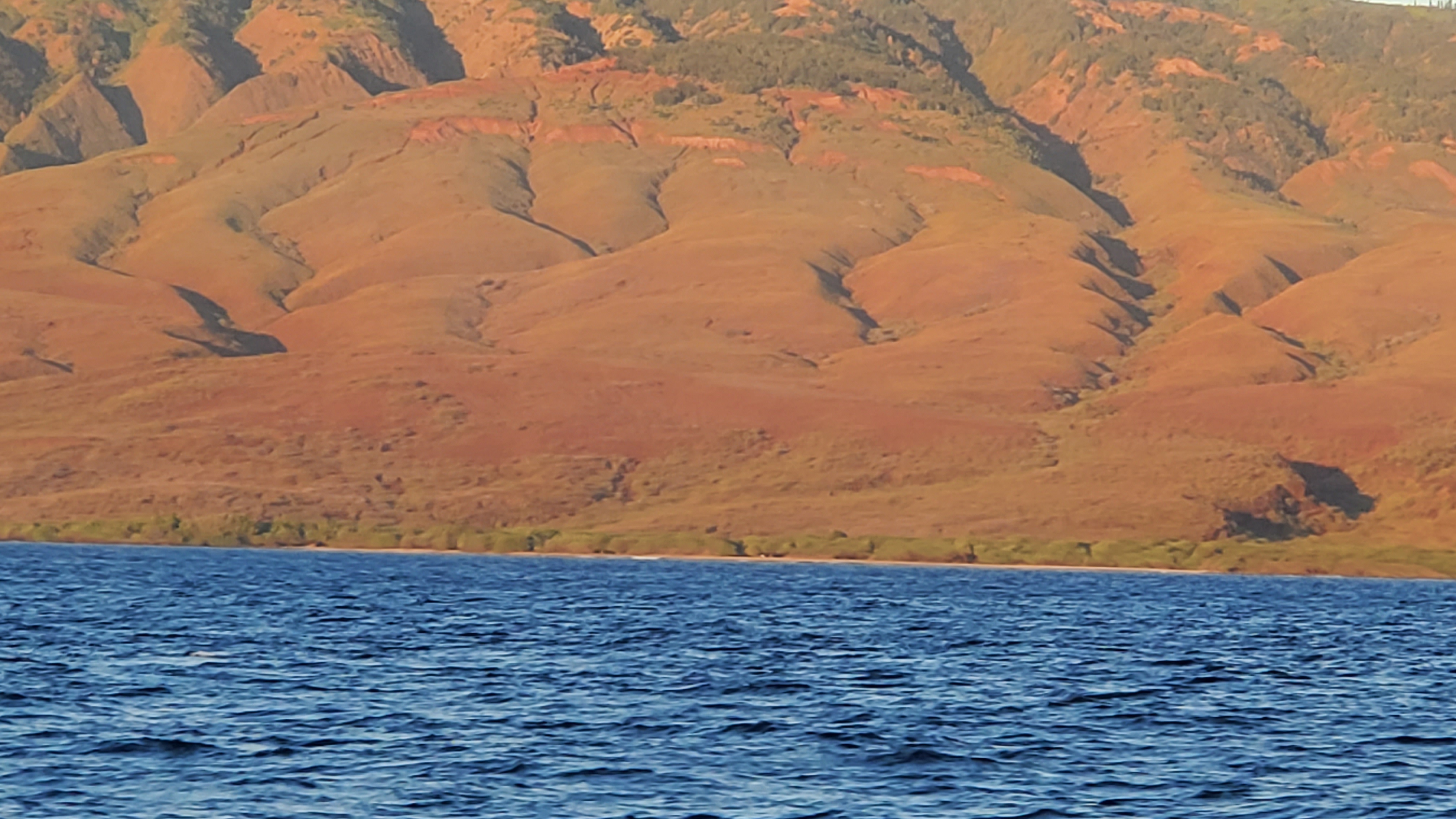 The Northeast side of Lana'i. Picture taken from the Expeditions Maui to Lana'i Ferry.