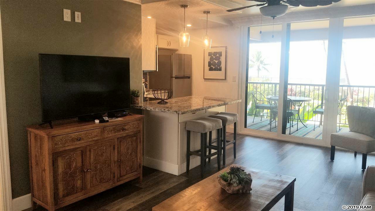 Maui Hawaii condominium real estate agent | Hale Ono Loa condominiums