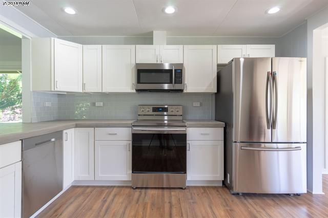 Kitchen interior | Luxury homes Maui