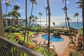 Hale Ono Loa pool | Maui oceanfront condos for sale
