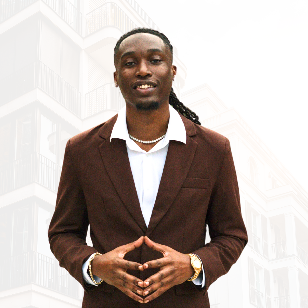 Lucinda on June Bug | Dan Wriggins, image size:1080x1080