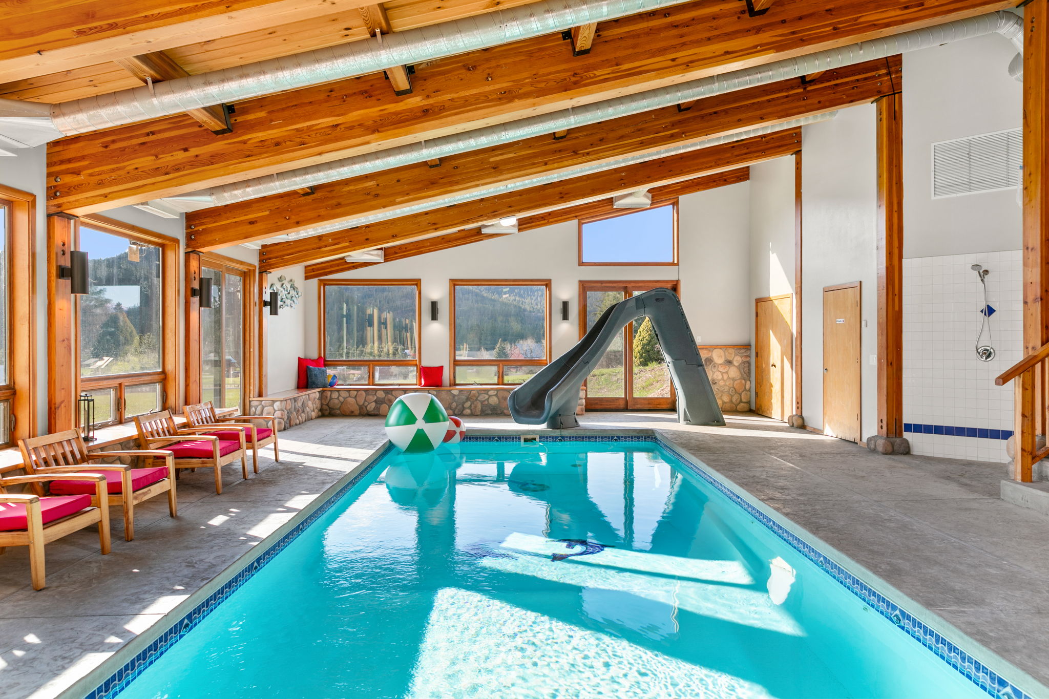 indoor pool in Leavenworth
