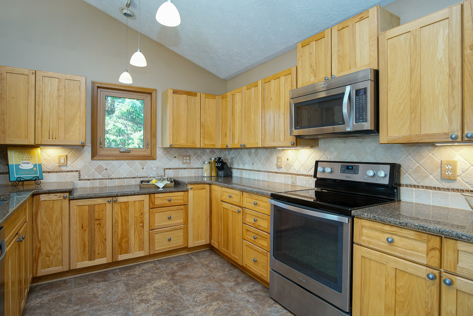 Beautiful Home For Sale At Shawnee Lake