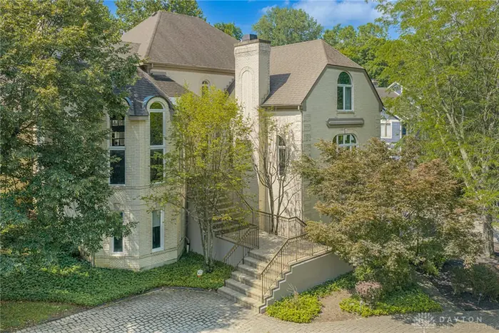 1724 W Rahn Road, Washington Twp — closed 2026-09-30
