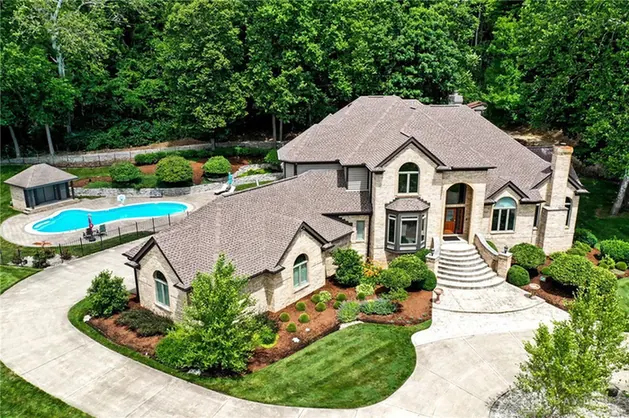 1973 W Alex Bell Road, Dayton — closed 2026-08-14