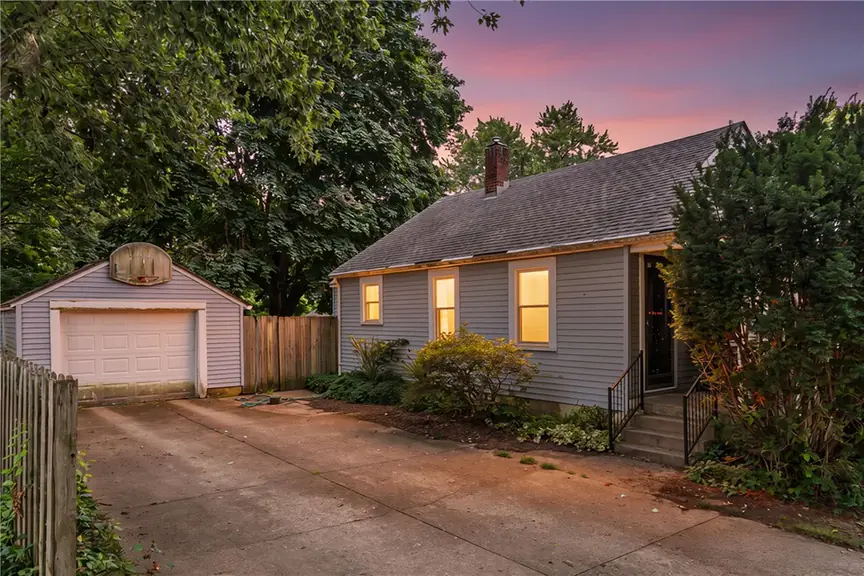 64 W Mill Street, Clayton — closed 2026-09-14