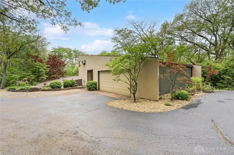 1940 Armstrong Road, Bath Twp — closed 2026-07-28