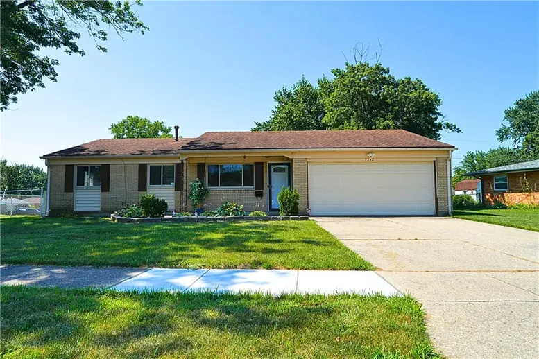 7342 Belle Plain Drive, Huber Heights — closed 2026-08-21