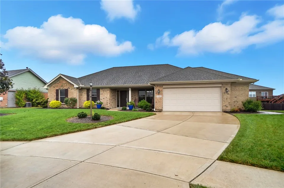 6528 Bellow Court, Waynesville — closed 2026-08-17