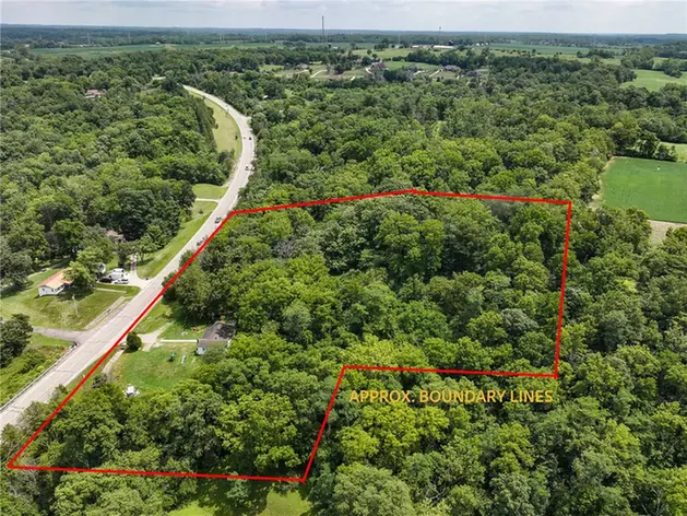 6073 E State Route 73, Wayne Twp — closed 2026-09-23