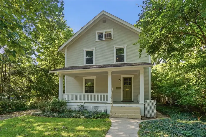 130 E Limestone Street, Yellow Springs Vlg — closed 2026-09-24