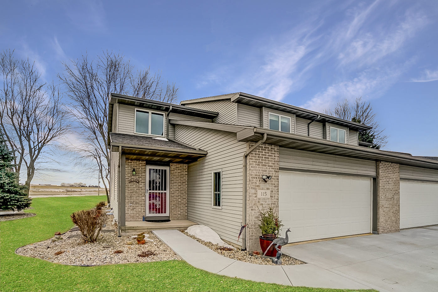 Front of 115 Renata