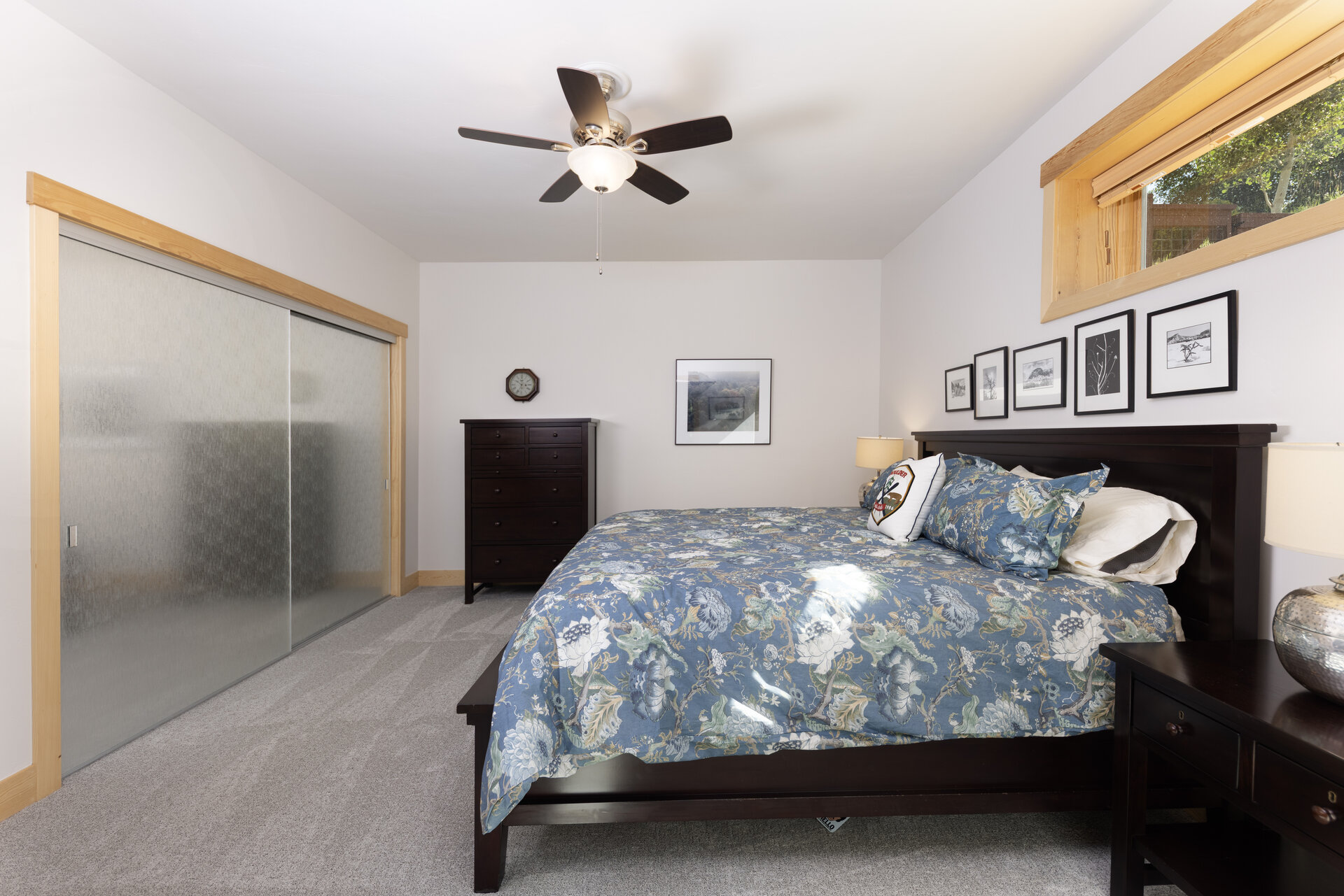 Guest bedroom