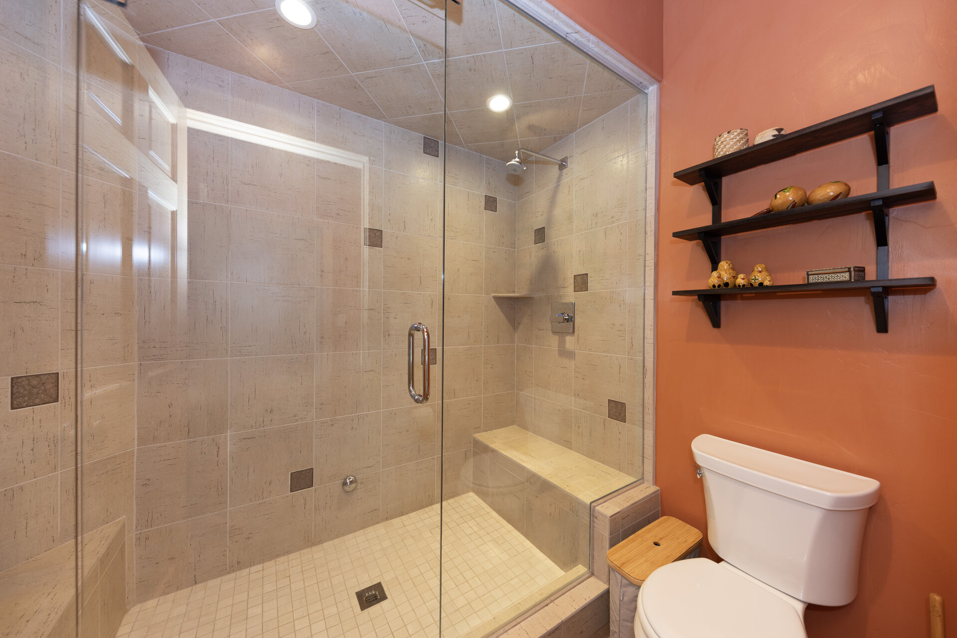 Guest bath with glass shower