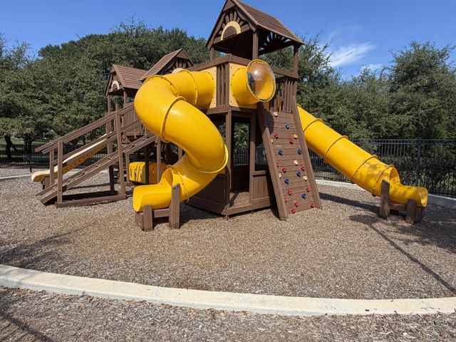 Cielo Ranch amenity center playground