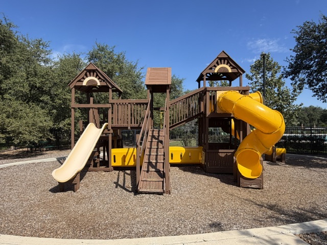 Cielo Ranch amenity center playground