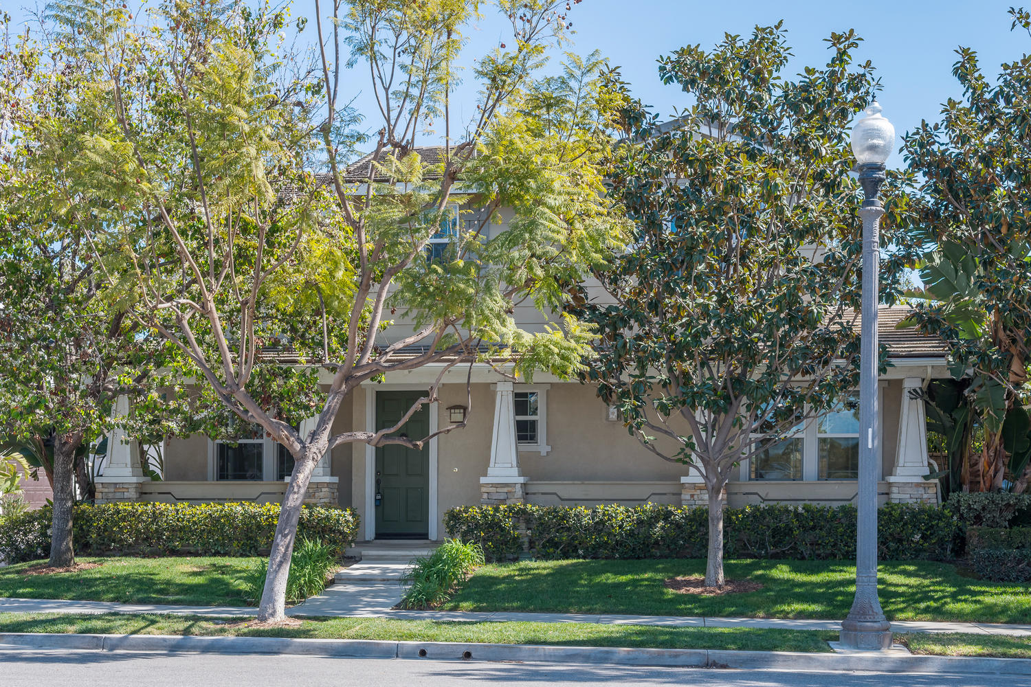 Camarillo Village at the Park Real Estate