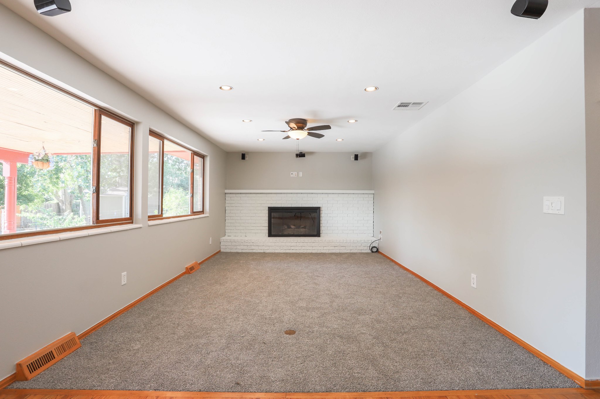 10692 Van Gordon Way