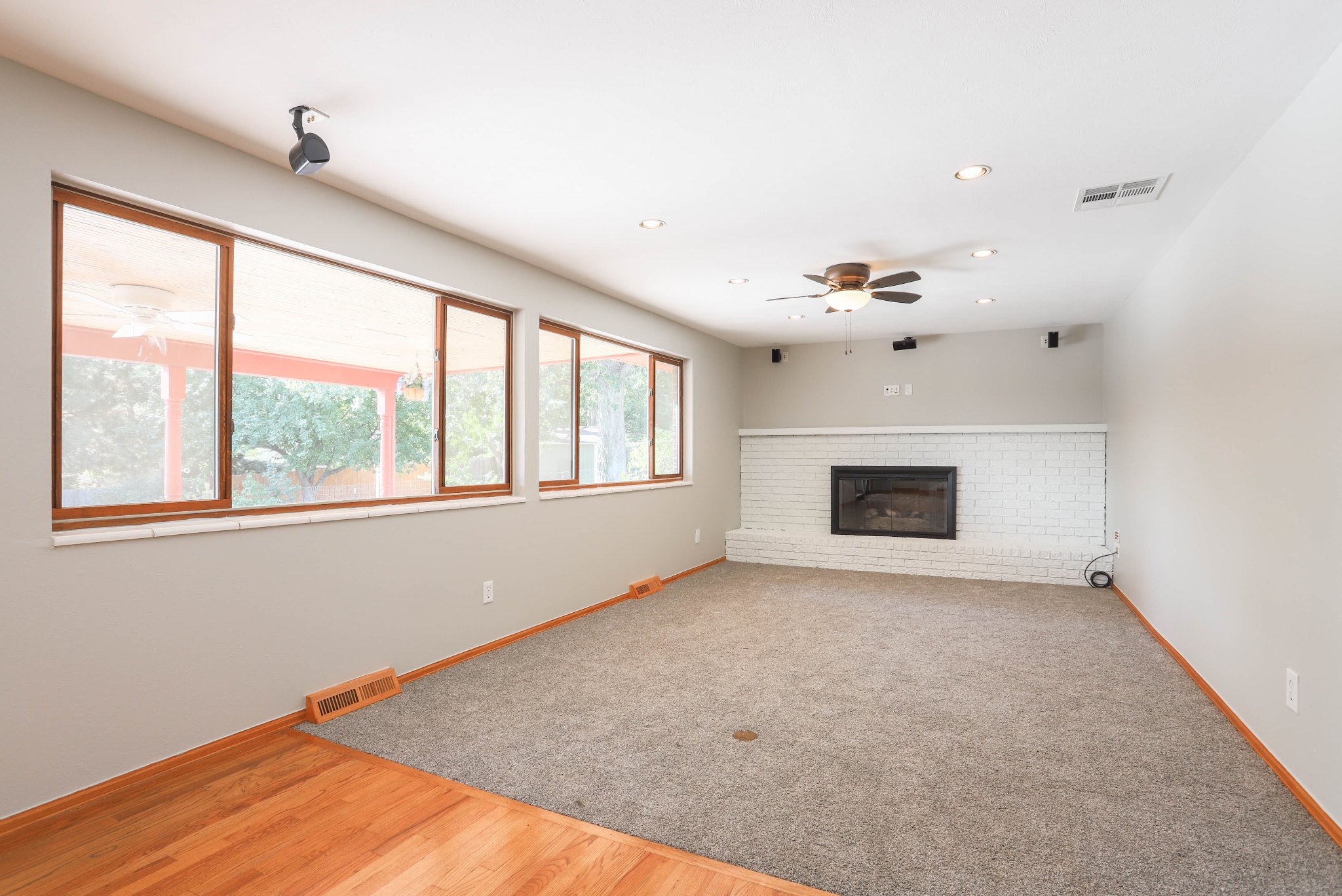 10692 Van Gordon Way