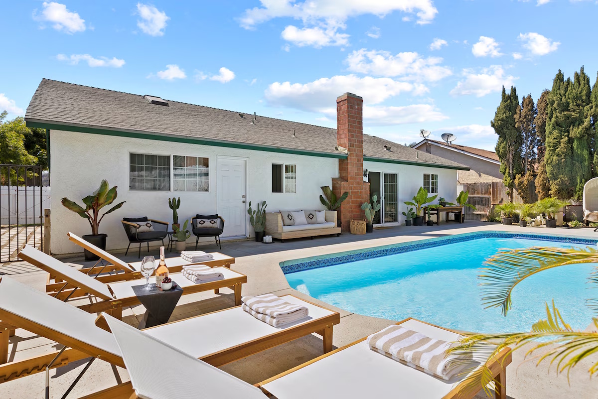 Pool Homes