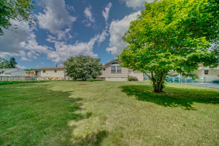 645 Charlotte Ave Williamstown NJ 08094