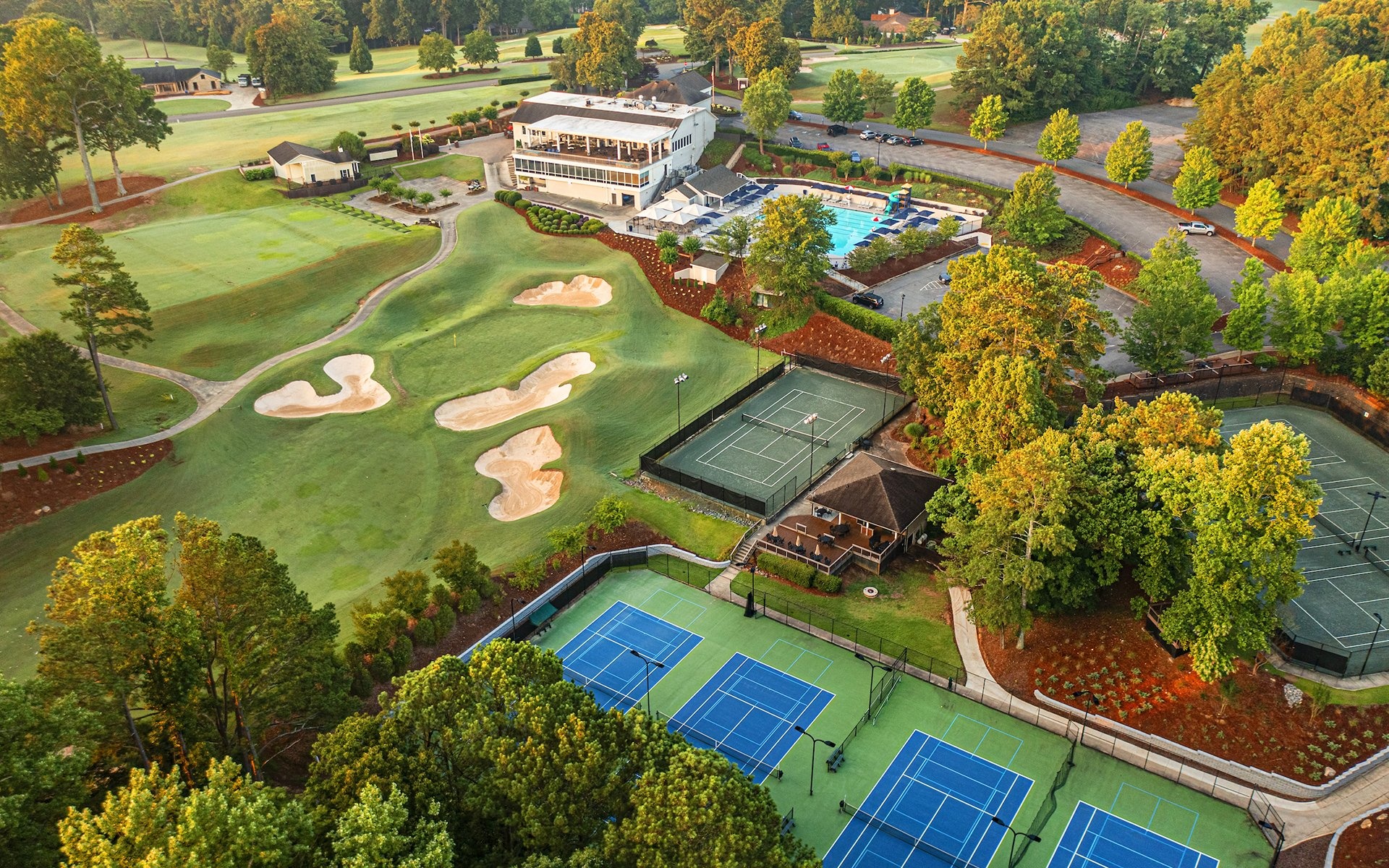 Brookfield Country Club Community Guide
