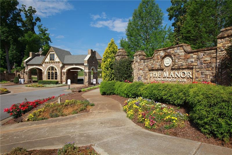 The Manor Golf and Country Club entrance