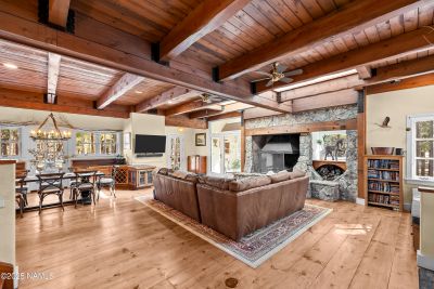 2750 W Forest Hills Dr Flagstaff, AZ 86001