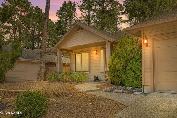 2334 S Highland Mesa Rd Flagstaff, AZ 86001