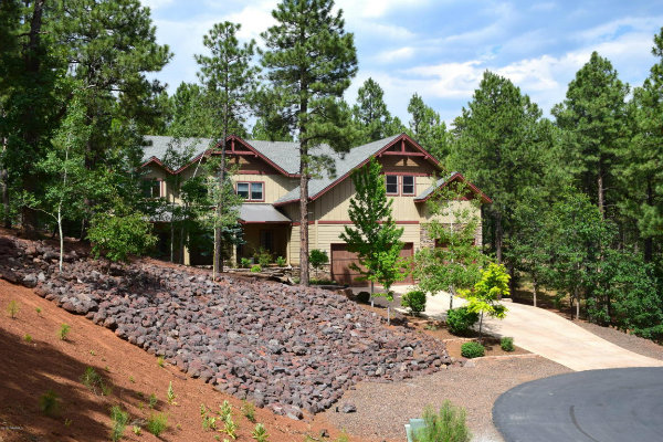 3530 W Picket Line, Flagstaff, AZ 86005